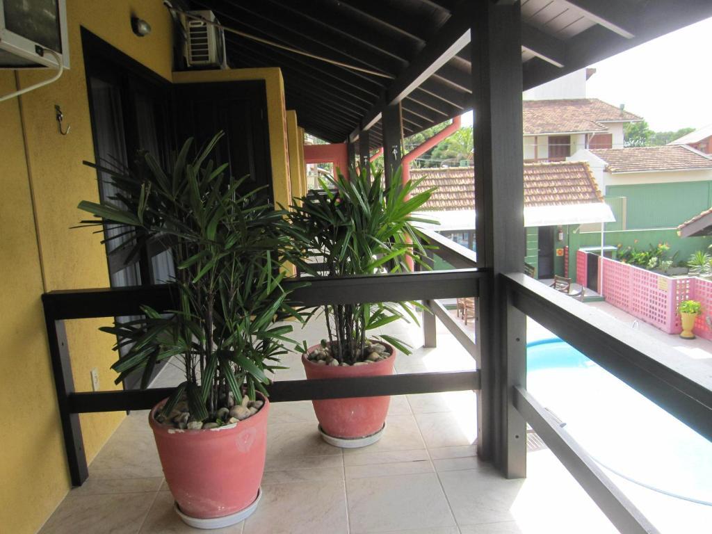 Pousada Vento Sul ฟลอเรียนอโปลิส ภายนอก รูปภาพ